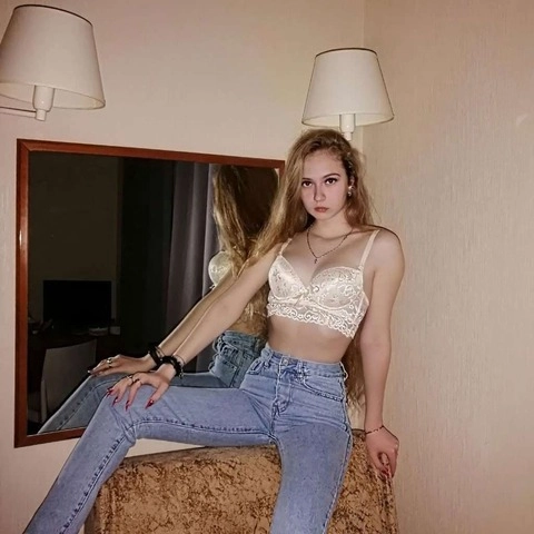 Dasha Cat FREE OnlyFans Picture