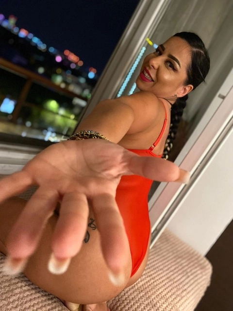 Alina OnlyFans Picture