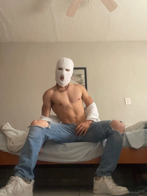 Alonso cova OnlyFans Picture