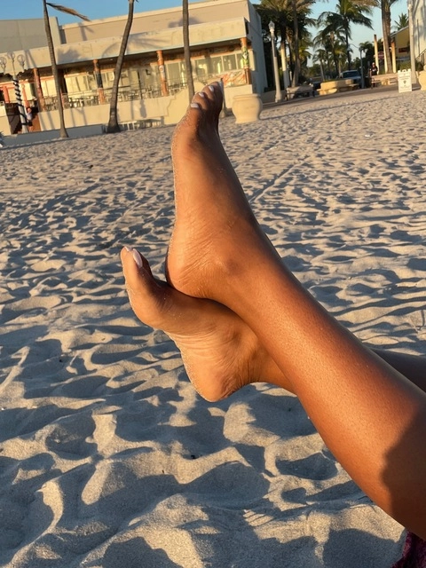 Sweetesttoess OnlyFans Picture