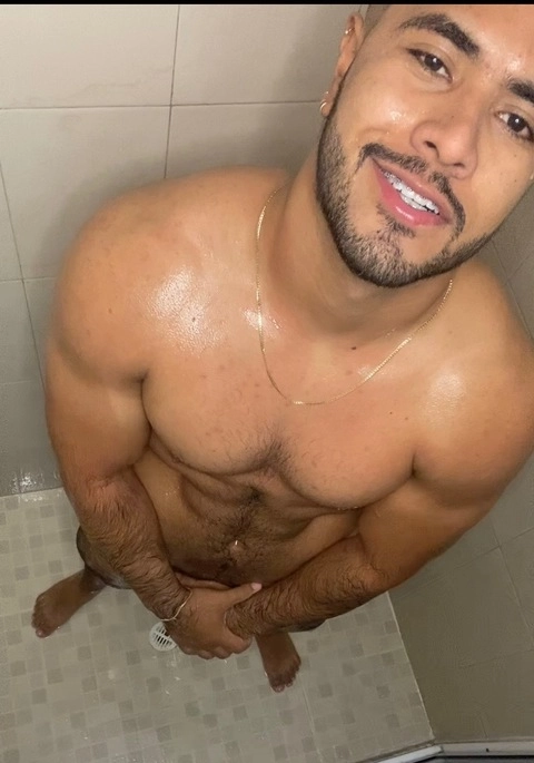 oscar g OnlyFans Picture