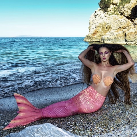 Hot Mermaid