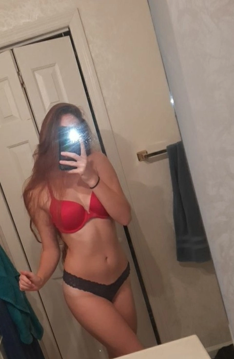 Sexy_Redhead749