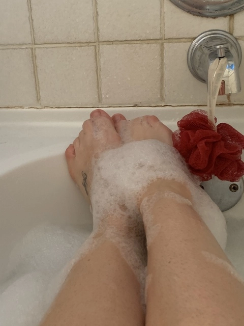 BARESOLES OnlyFans Picture