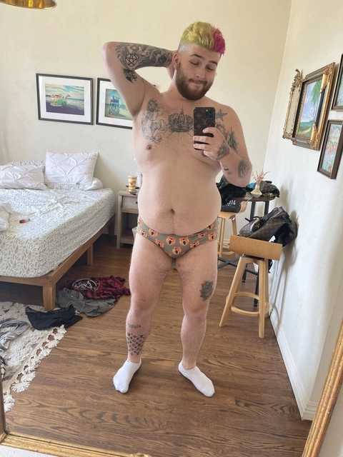 dyllybear OnlyFans Picture