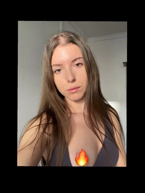 Alina OnlyFans Picture