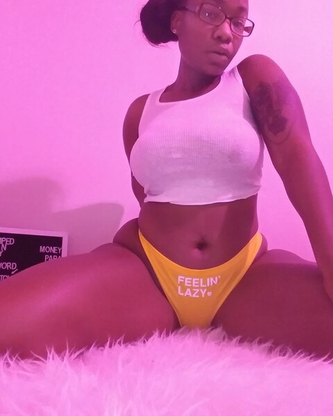 Polly pocket OnlyFans Picture