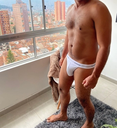 Manuel Martinez OnlyFans Picture