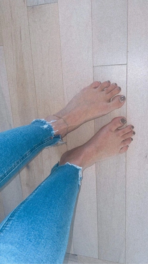 Feet4you OnlyFans Picture