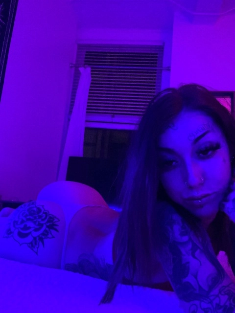 Tattedlilhoneyy OnlyFans Picture