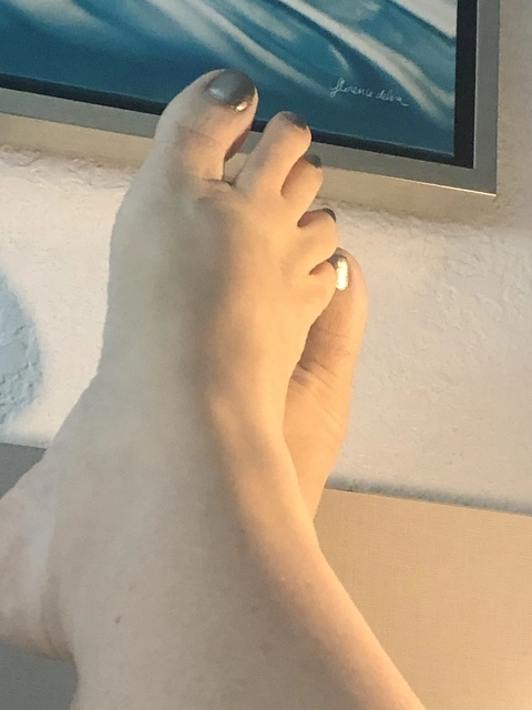 Only Feet OnlyFans Picture