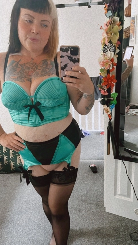 Dolly Vicious OnlyFans Picture