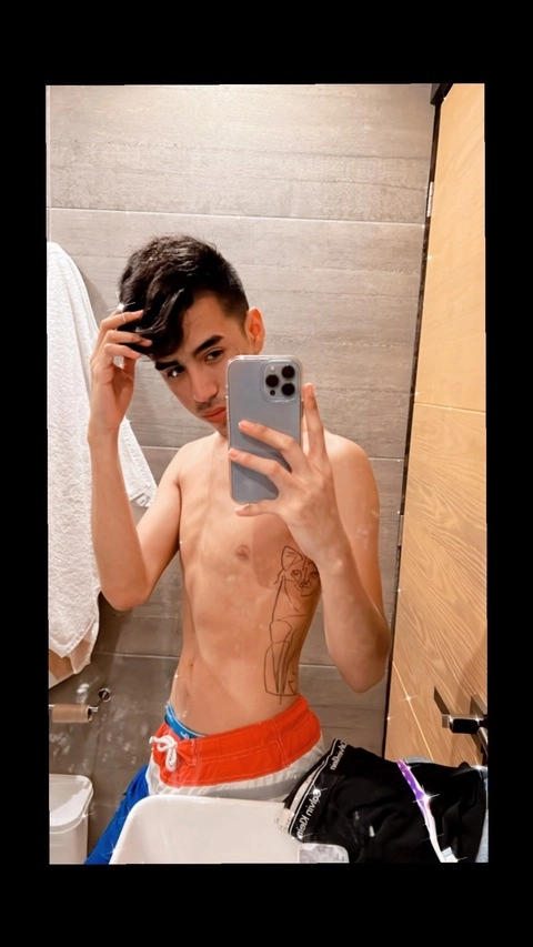 Alejandro OnlyFans Picture