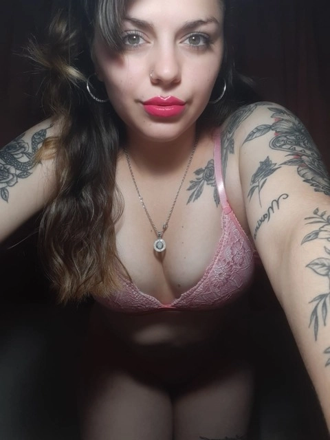 Tu gatita caliente 💋 🖤