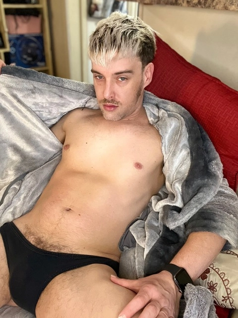 Ukilom OnlyFans Picture