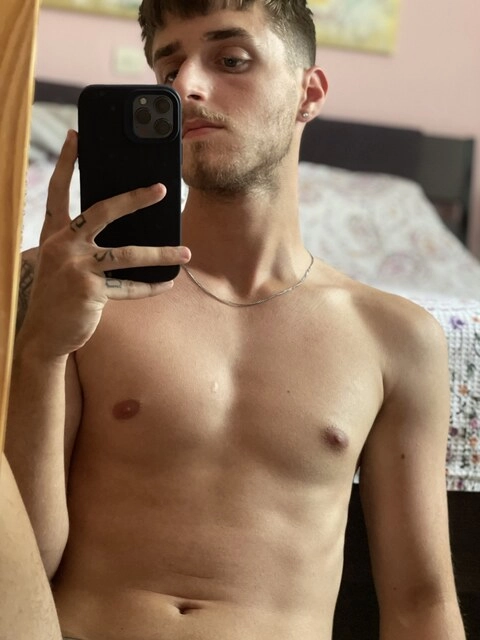 Trash boy next door OnlyFans Picture