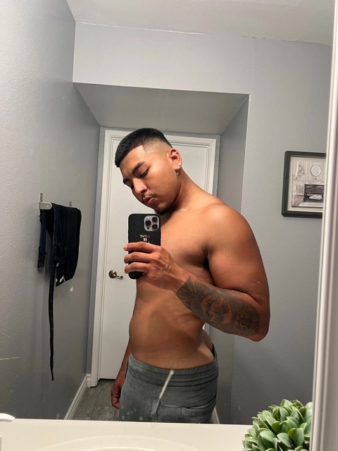 Emmanuel Navarro OnlyFans Picture