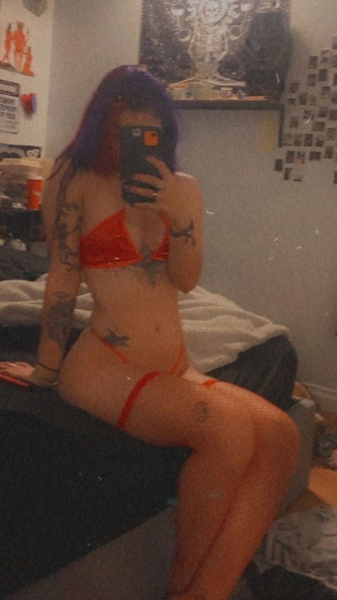 Little lady420 OnlyFans Picture