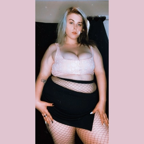 Dianascreepyhouse OnlyFans Picture