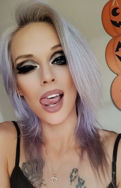 HarleyK OnlyFans Picture