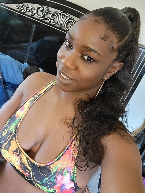 ChocoHershey1 OnlyFans Picture
