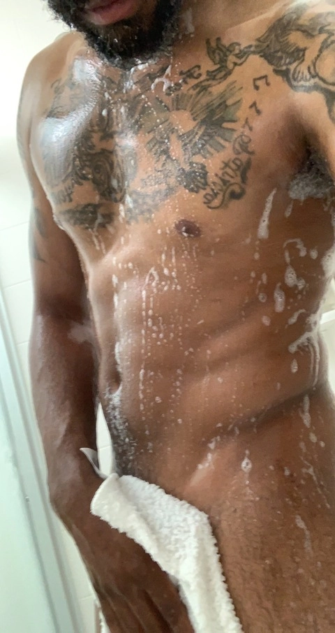 Wetdreamking OnlyFans Picture