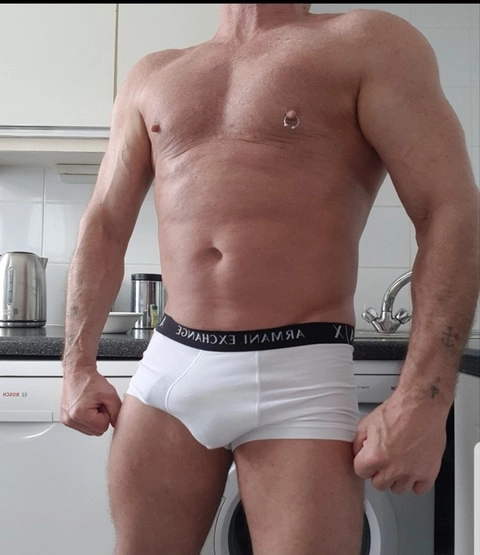 MATT OnlyFans Picture