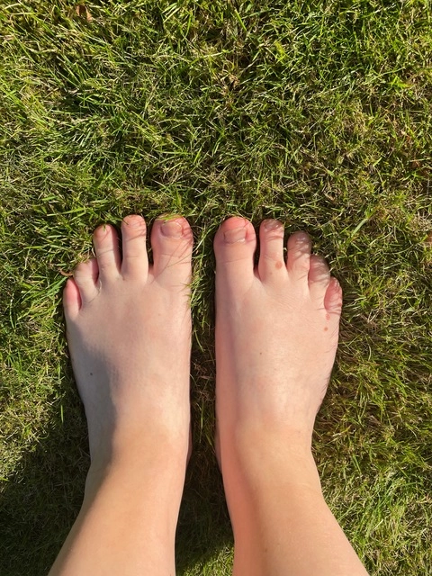Klaras fötter