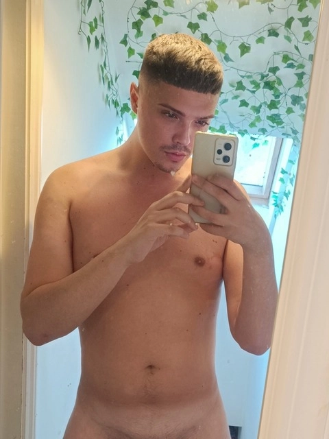 KANEC OnlyFans Picture