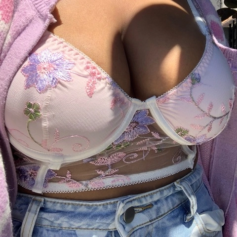 Mochi Cherie OnlyFans Picture