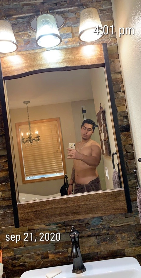 Latino 🧜‍♂️ OnlyFans Picture