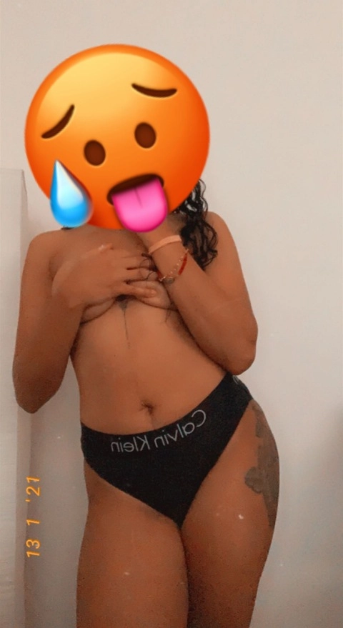 UR DREAM LATINA COME TRUE OnlyFans Picture