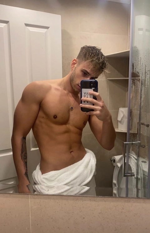 Justin OnlyFans Picture