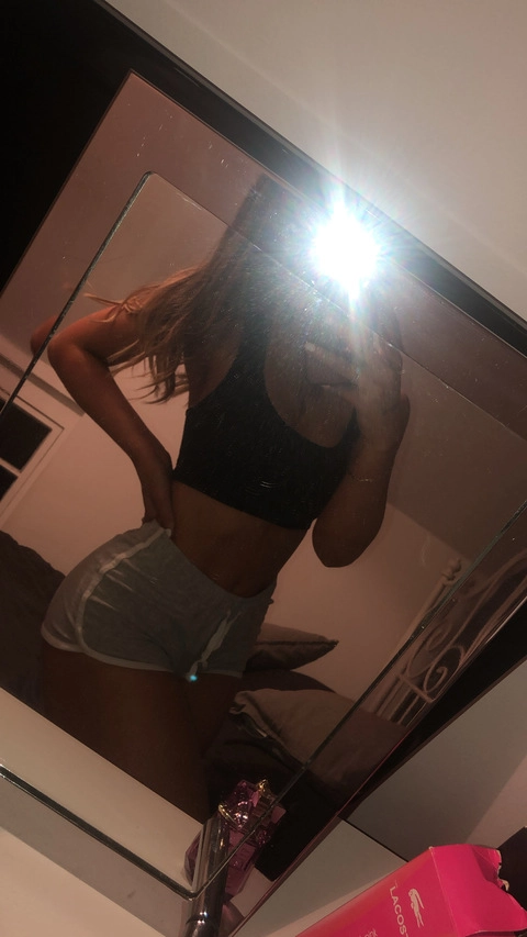 Daisy OnlyFans Picture