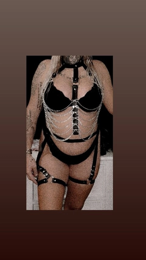 𝓛𝓸𝓬𝓪_𝓒𝓸𝓬𝓪 🖤 OnlyFans Picture