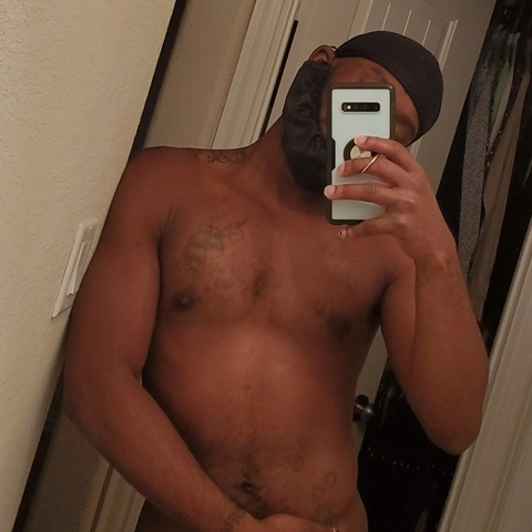 Chocolate_waves OnlyFans Picture