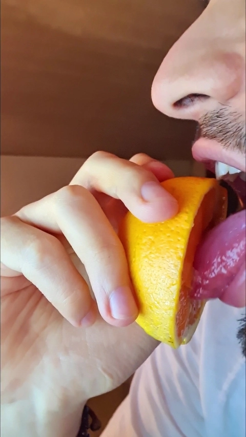 Fruit Licking Dude OnlyFans Picture