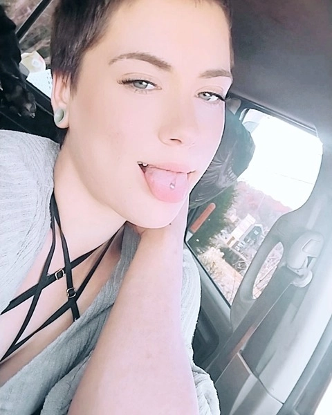 Daryna OnlyFans Picture