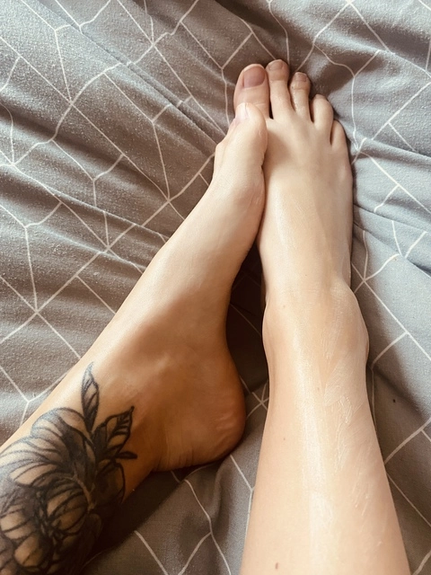 FoodandFeet OnlyFans Picture