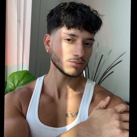 Emilio OnlyFans Picture