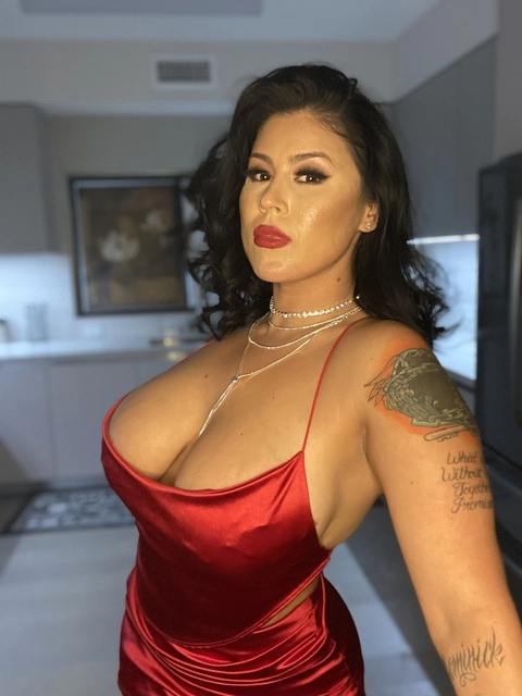 Stephanie Marie OnlyFans Picture