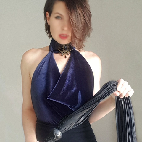 Dominatrix Femdom Mistress Elena OnlyFans Picture