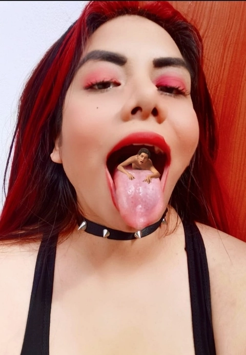 Giantess Vore Debora (Spanish-English) OnlyFans Picture