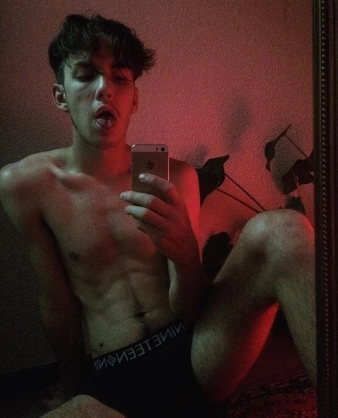 wesley OnlyFans Picture
