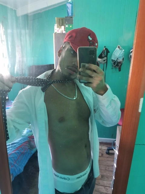 Elpapi OnlyFans Picture