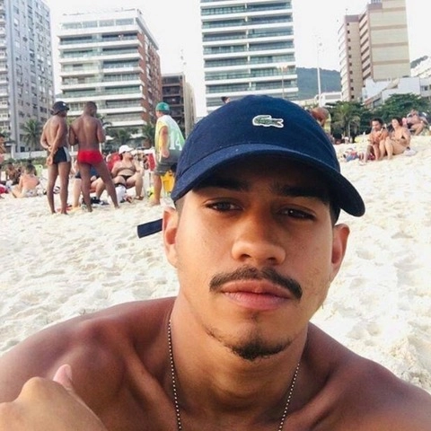 César Nandes OnlyFans Picture