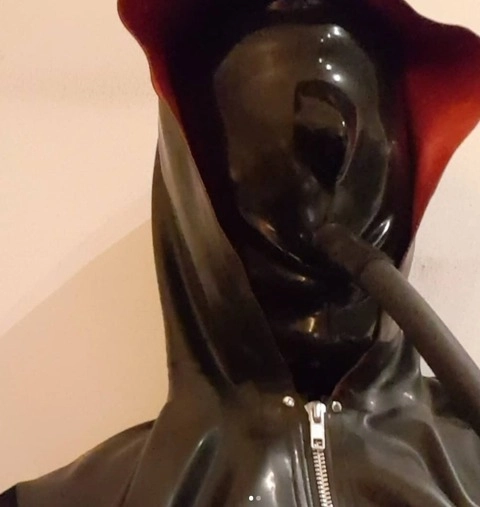 Latexdevil OnlyFans Picture