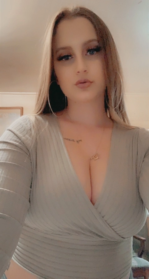 RachellaTheGoddess OnlyFans Picture