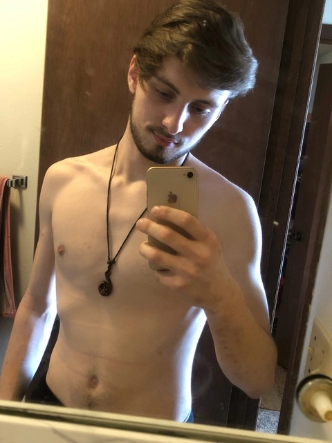 BiGuy22 OnlyFans Picture