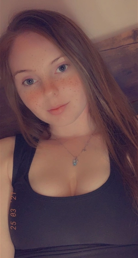 Ginger22 OnlyFans Picture